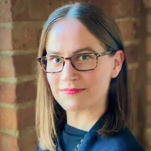 A profile picture of Elizabeth Hormann.