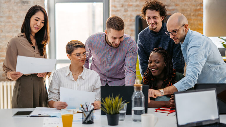 How to Get Alumni to Donate Through Effective Internal Partnerships